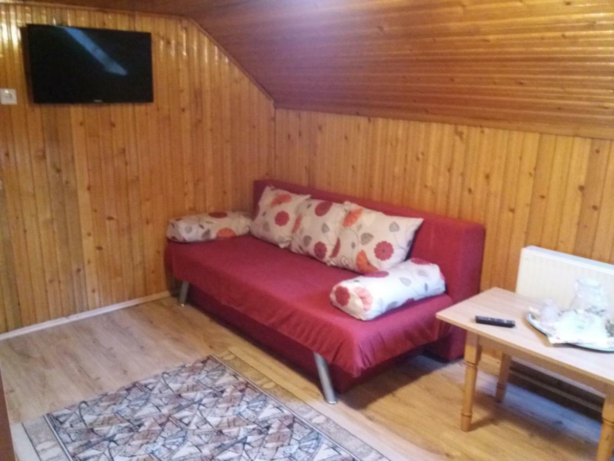 Hotel Casa Elena Moieciu de Jos Esterno foto