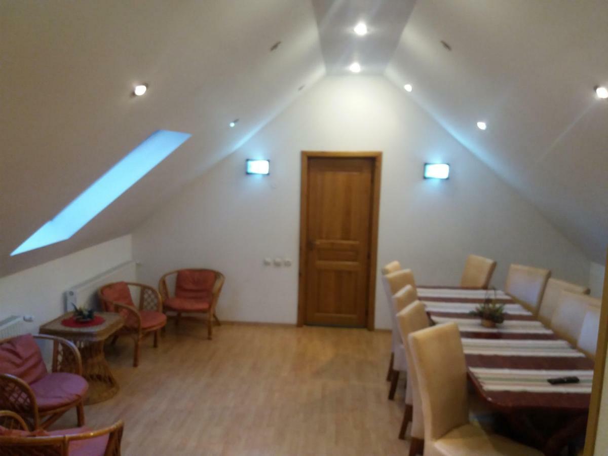 Hotel Casa Elena Moieciu de Jos Esterno foto